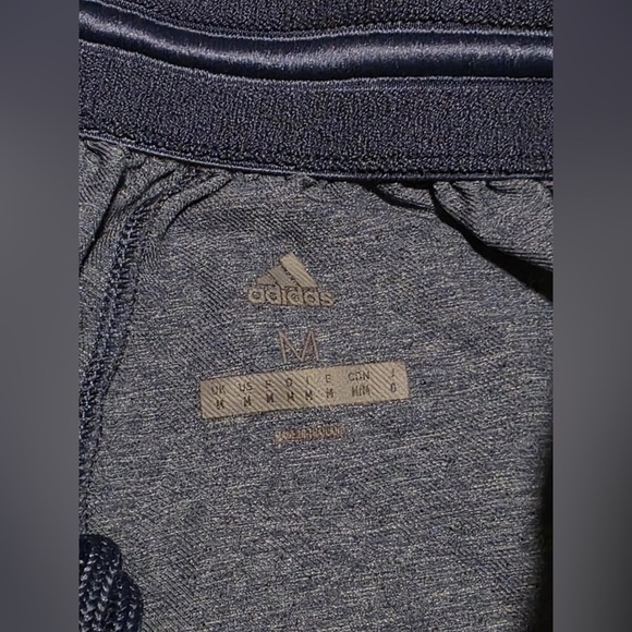 Adidas Blue Flat Front Shorts with Elastic Waistband Size Medium EUC - Picture 4 of 6